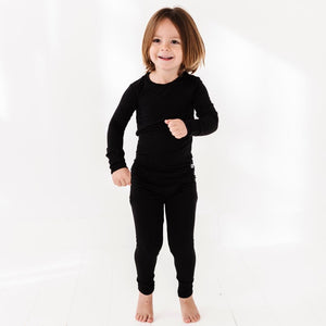 Baby Kids Bamboo Pajamas ā Black Two-Piece Pajama Set ā Image 1