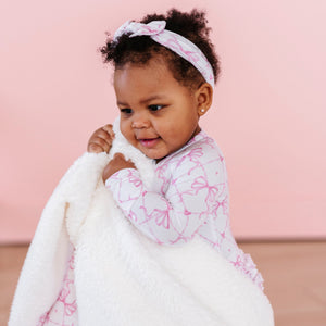 Baby Kids Bamboo Pajamas — Take A Bow Bum Bum Blanket - Plush — Image 1