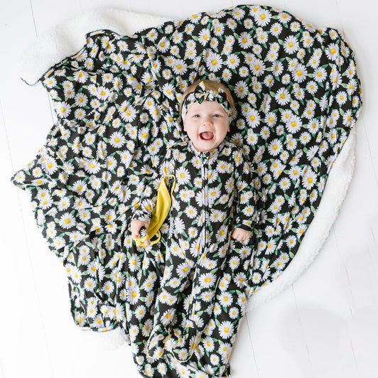 Make My Daisy Bum Bum Blanket - Plush - FINAL SALE