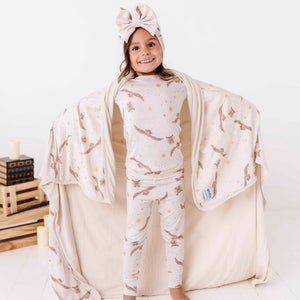 Baby Kids Bamboo Pajamas — Harry Potter™ Hedwig’s Flight Bum Bum Blanket — Image 1