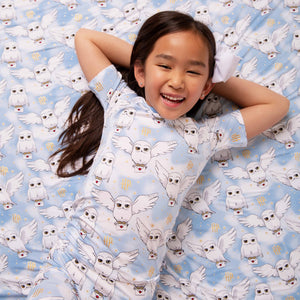 Baby Kids Bamboo Pajamas — Harry Potter™ Hedwig's Sky Mail Bum Bum Blanket — Image 1