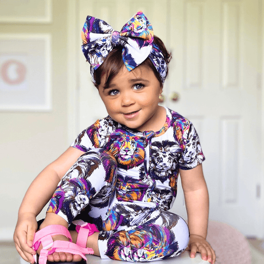 I Ain't Lion Zip Romper - Short Sleeves