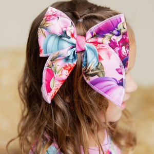 Baby Kids Bamboo Pajamas — Pretty Little Patch Woven Alligator Clip — Image 1