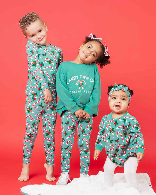 Baby Kids Bamboo Pajamas — Candy Cane Lane Woven Piggy Clip Set — Image 6