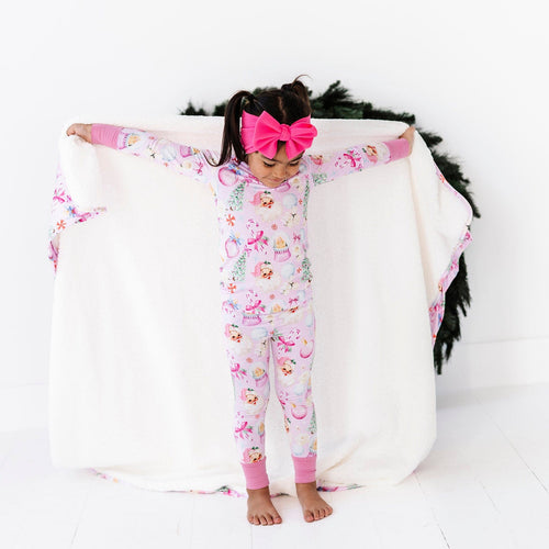 Merry Little Pinkmas Two-Piece Pajama Set - Image 7 - Bums & Roses