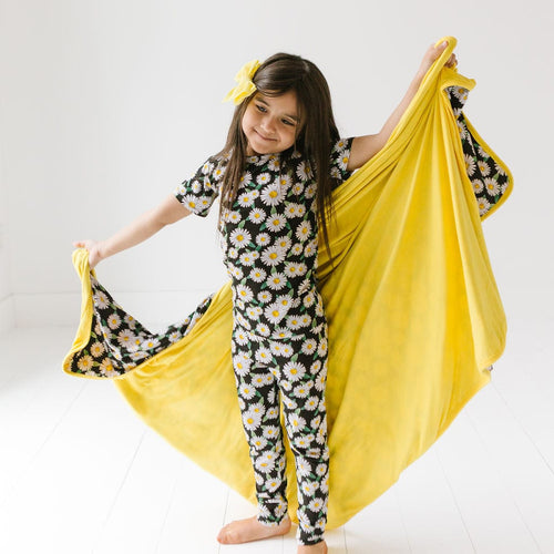 Make My Daisy Two-Piece Pajama Set - FINAL SALE - Image 5 - Bums & Roses
