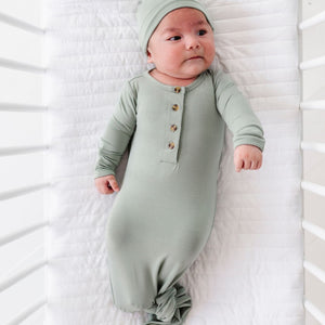 Bums & Roses - Baby & Kids Bamboo Pajamas - Eucalyptus Knotted Gown & Beanie Set - Image 1