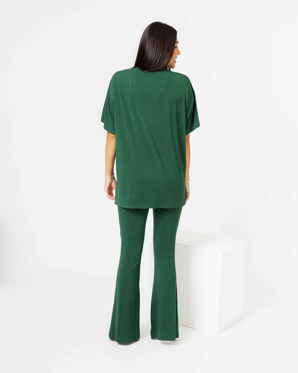Ever So Green Women's Oversized T-Shirt & Flare Leggings Set