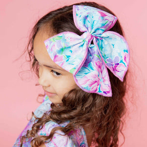 Baby Kids Bamboo Pajamas — Lei'd Back Woven Alligator Clip — Image 1