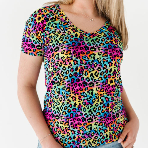 Roarin' Rainbow Women's T-Shirt - Image 2 - Bums & Roses