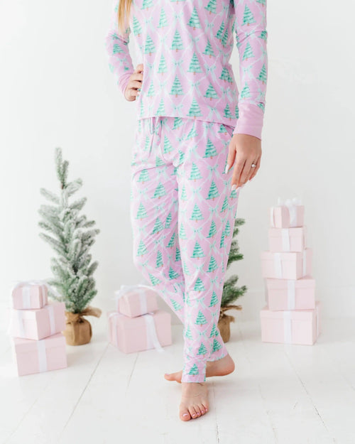Baby Kids Bamboo Pajamas — Un-fir-gettable Women's Long Sleeve V-Neck Shirt — Image 7