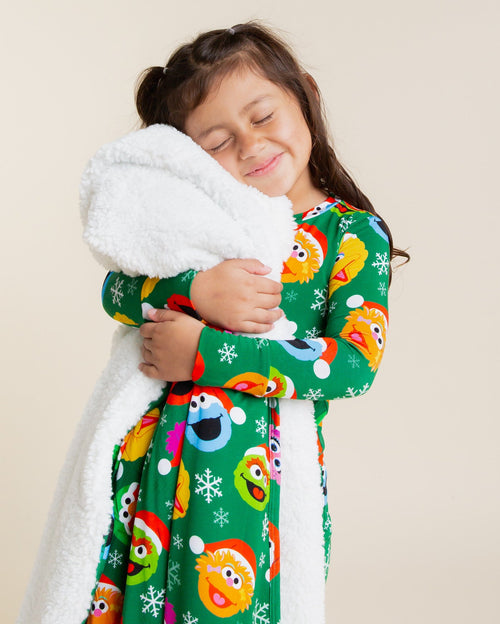 Baby Kids Bamboo Pajamas — Sesame Street™ Holiday Cheer Bum Bum Blanket - Plush — Image 3