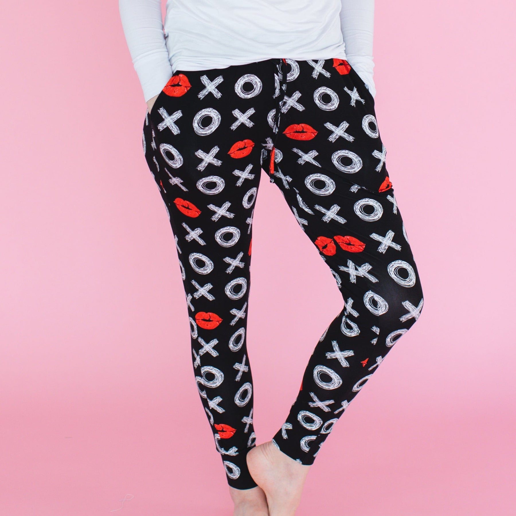 Valentine's Day Men's and Big Men's XO Design Sleep Pants 