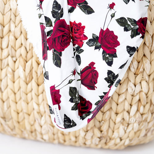 The Final Rose Bum Bum Blanket - Plush - Image 2 - Bums & Roses